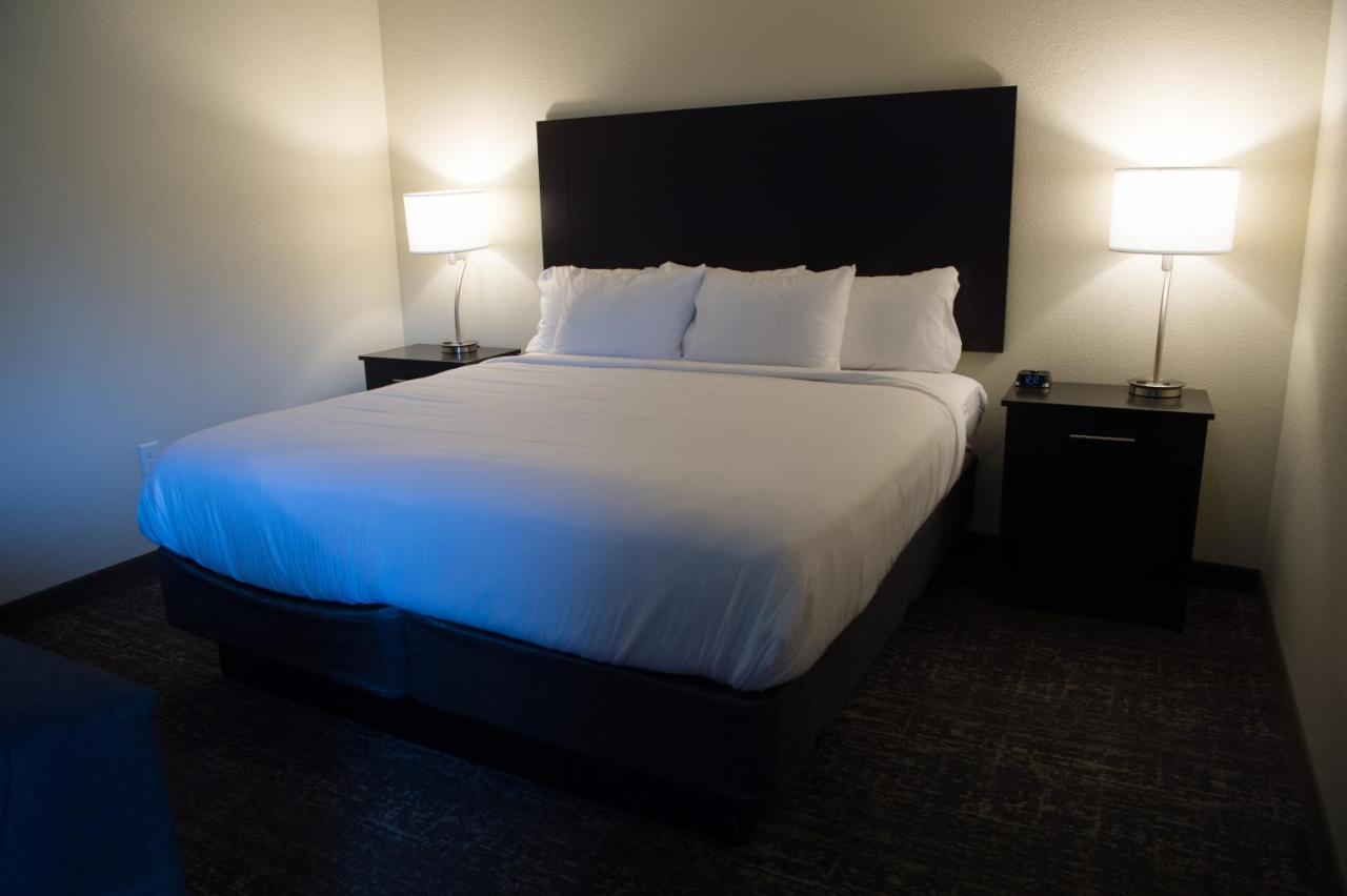 Cobblestone Inn & Suites - Forest City Esterno foto
