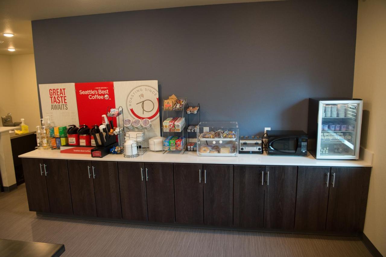 Cobblestone Inn & Suites - Forest City Esterno foto