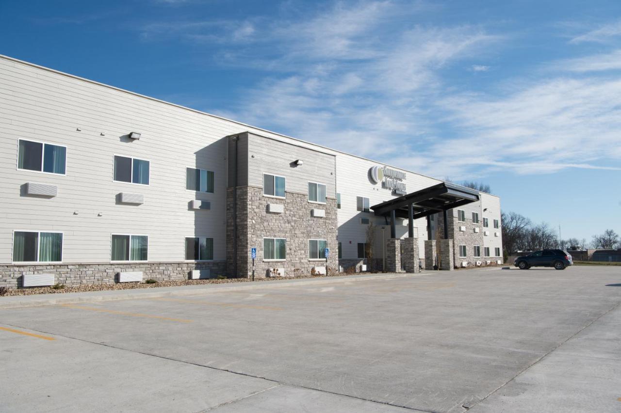 Cobblestone Inn & Suites - Forest City Esterno foto
