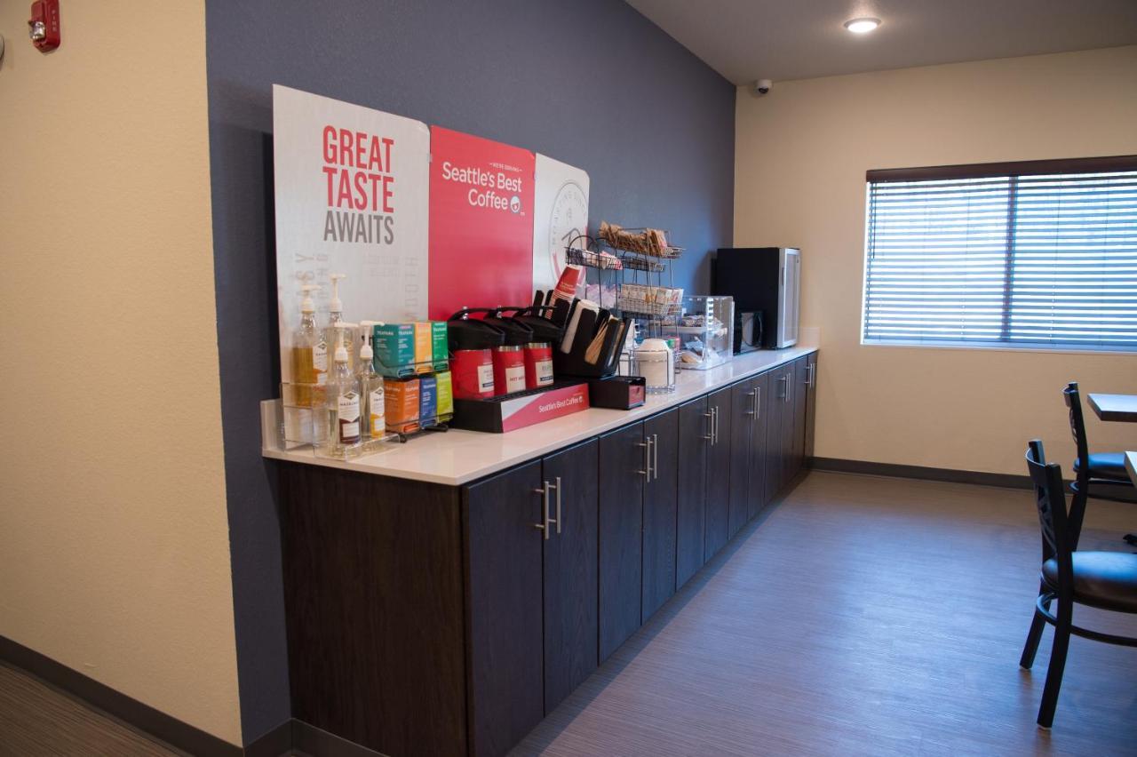 Cobblestone Inn & Suites - Forest City Esterno foto